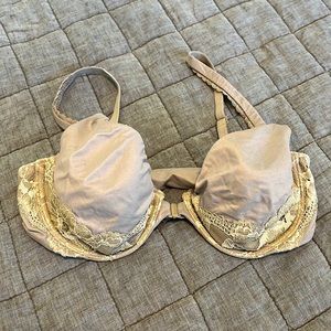 Body by Victoria unlined perfect coverage 34C